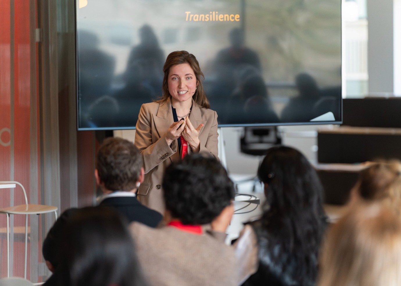 Lezing YoungRUGxJongUMCG Rethinking resilience
